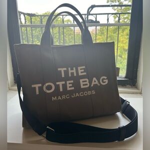 Marc Jacobs - The Tote Bag - Small